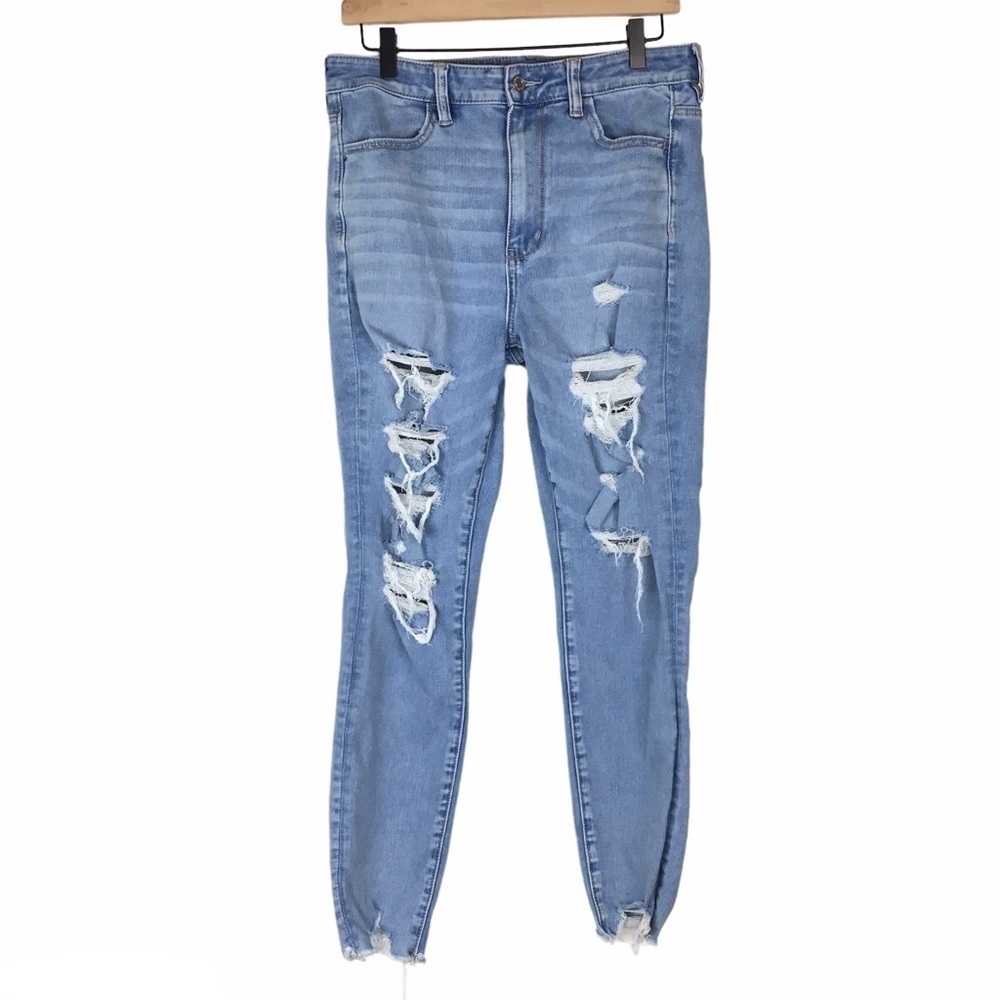AMERICAN EAGLE Highest Rise Jegging Jeans Distressed Light Wash Stretch Size 12
